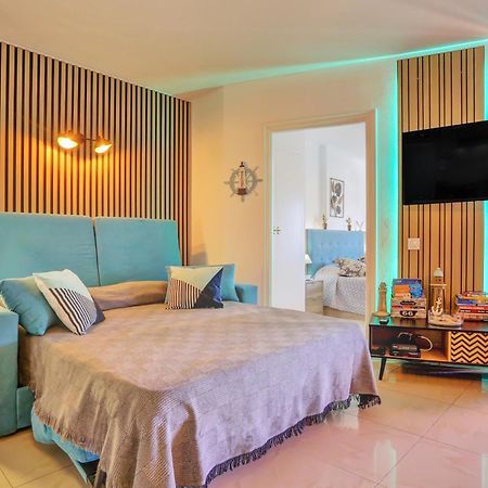 شقة Luxory Dreamy Sunset, Seafront, Direct Access To The Promenade,Wifi,Pool,Free Parking لوس كريستيانوس المظهر الخارجي الصورة