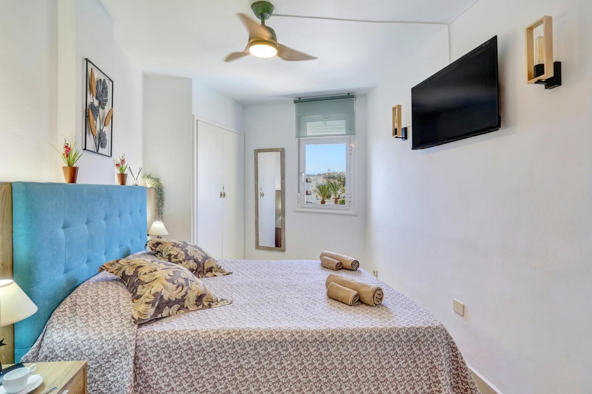 شقة Luxory Dreamy Sunset, Seafront, Direct Access To The Promenade,Wifi,Pool,Free Parking لوس كريستيانوس المظهر الخارجي الصورة